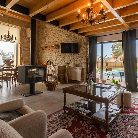 Gospodarstwo agroturystyczne Casa D'augusta - Miranda do Douro