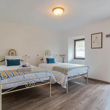 Casa D'augusta - * Miranda del Duero