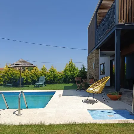 ファームステイ Casa D'augusta - ミランダ・ド・ドウロ